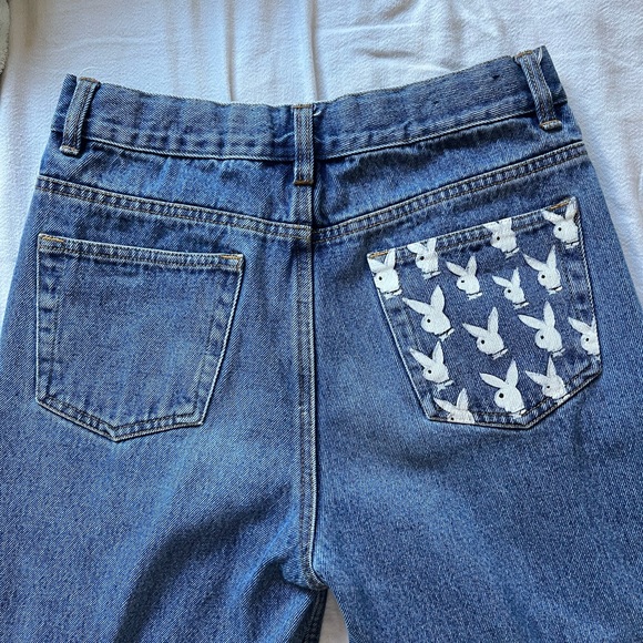 High-Waisted Mom Jeans - Picture 2 of 3